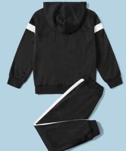 Boy's Stylish Hooded Sweatshirt With Sweatpants